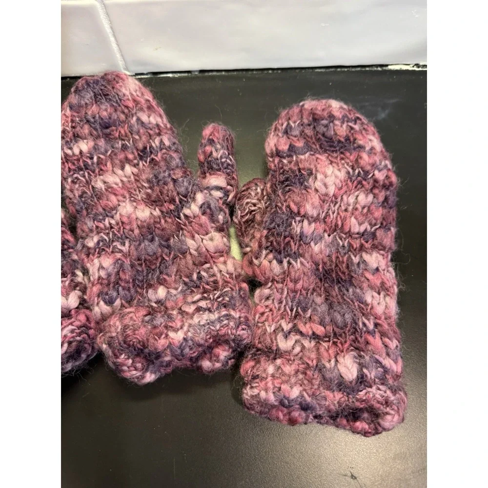 Crochet Winter Hat and Mittens Beanie ‎ Cap  Adult Size Chunky warm Pink Purple